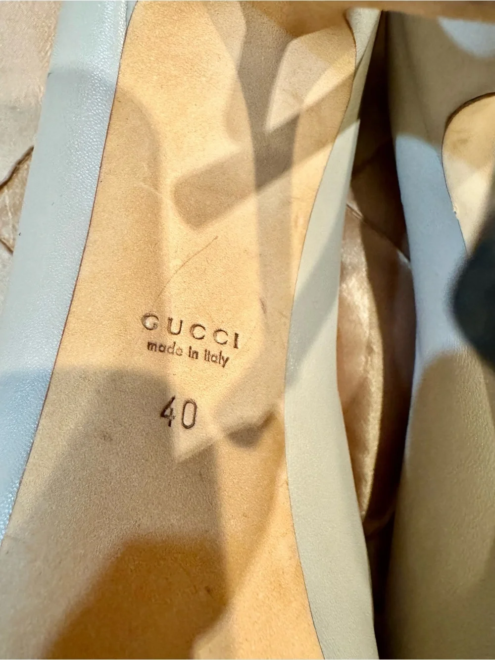 Gucci Light Gray Peep-Toe Leather Pumps, Platform, size 40